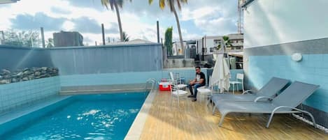 Utomhuspool