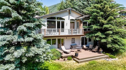 Gore Creek Alpine Chalet