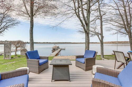 Dock & Views: Lake Mitchell Home in Cadillac!