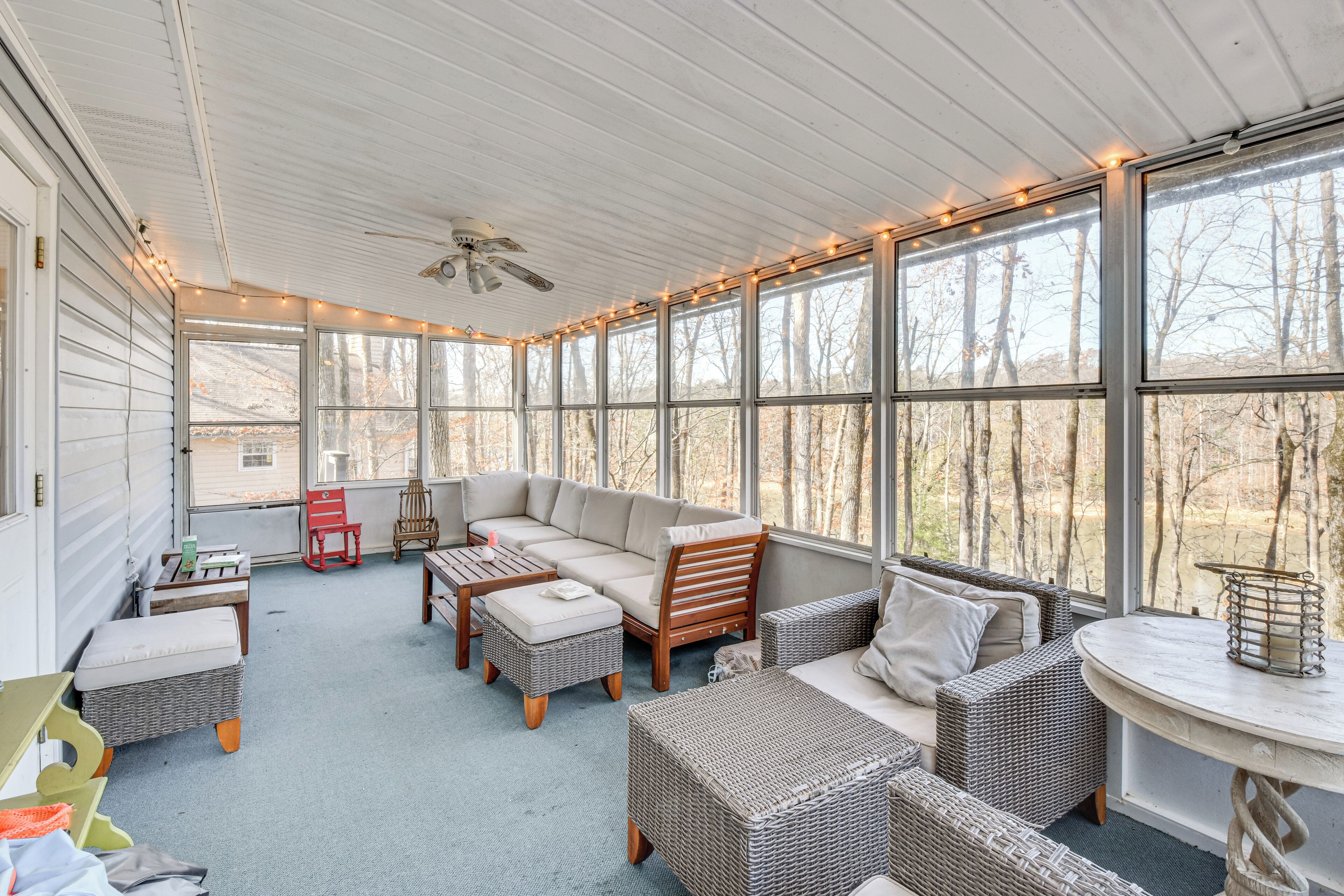 House (4 Bedrooms) | Interior