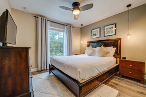 House (6 Bedrooms) | Interior