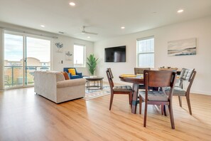Apartment (1 Bedroom) | Interior