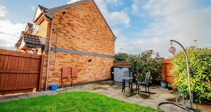 Host Stay Chichester Close