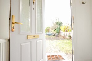 Hus | 3 soverom, skrivebord og internett