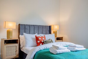 House | 5 bedrooms, Internet - Host Stay Park Street Abode (Worcester)