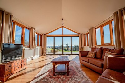 Host Stay Upperley Barn