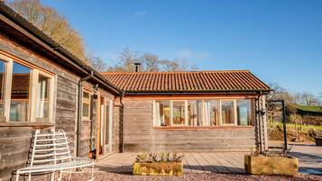 House | 2 bedrooms, Internet