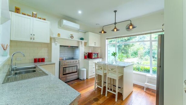 Unclassified image, 1 of 15, button - Yarra Donna Cottage is the perfect family holiday destination in Warburton (Warburton)