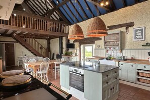 House | 5 bedrooms - Host Stay Upper House (Tenbury Wells)