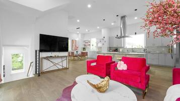 House | 3 bedrooms, Internet