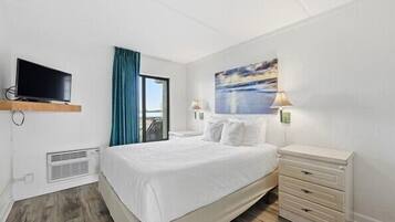 1 bedroom, iron/ironing board, Internet, bed sheets