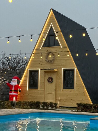 MON TERRE 3-bedroom villa in charming Garni with WiFi, AC. Enjoy your stay