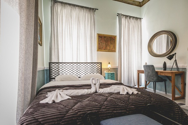 Deluxe Double Room, Non Smoking | WiFi (free)