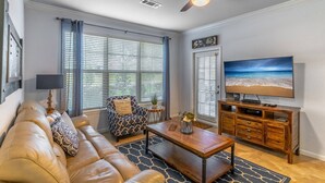 Exterior - 614 Bella Piazza (Davenport)