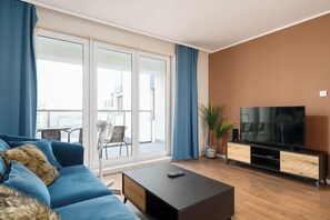 Apartment, Balcony | Living room