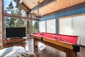 Maison, 3 chambres | Salle de jeux