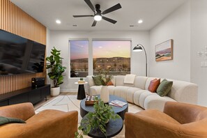 Townhome, 4 Bedrooms | Living area