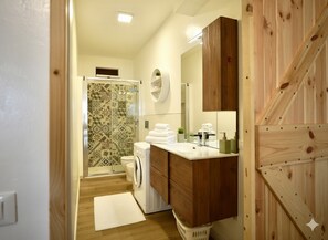 Apartment | Bathroom - Appartamento Arcobaleno (Costarainera)