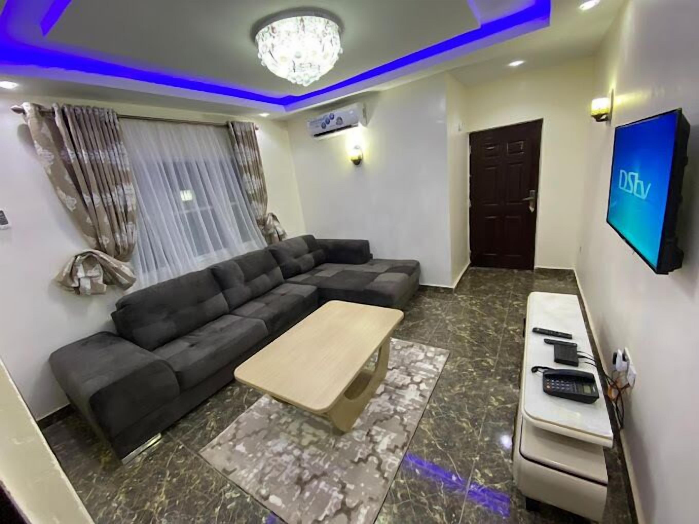 Family Apartment, Balcony, City View | Ruang tamu