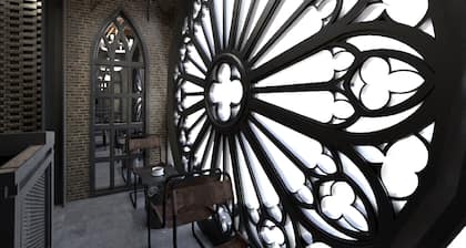 Man Cave Hostel