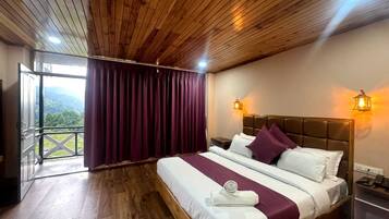 Premium Double Room, Balcony, Mountain View | Bathroom | Shower, free toiletries, slippers, towels