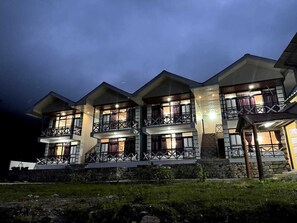 Fachada da propriedade