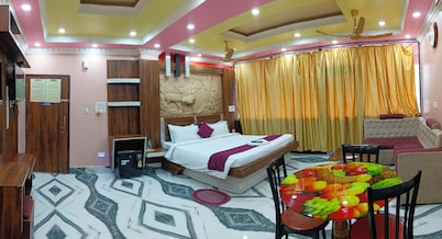 Sangram Hotel & Restaurant