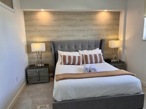 2 Schlafzimmer, Bügeleisen/Bügelbrett, Reisekinderbett, kostenloses WLAN