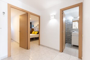 1 chambre, fer et planche à repasser, Wi-Fi gratuit, draps fournis
