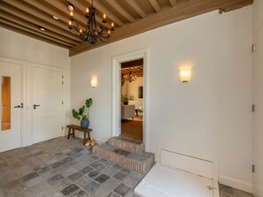 House | Reception