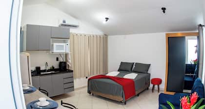 Cozy studio 30 seconds from Bosque and everything you need within a 2-minute walk!