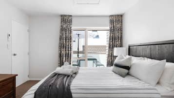 2 bedrooms, iron/ironing board, travel crib, WiFi