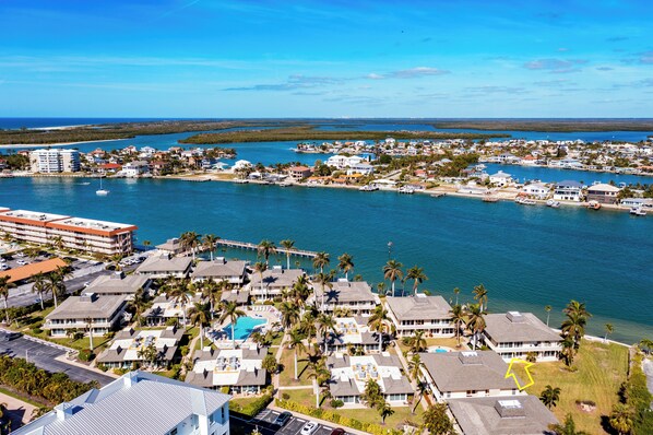 Exterior - Exclusive Island Vibes I Gorgeous Waterfront Condo (Marco Island)