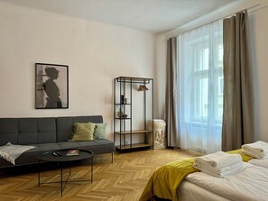 Family Apartment | Iron/ironing board, free WiFi - Milla Apartments (Kraków)
