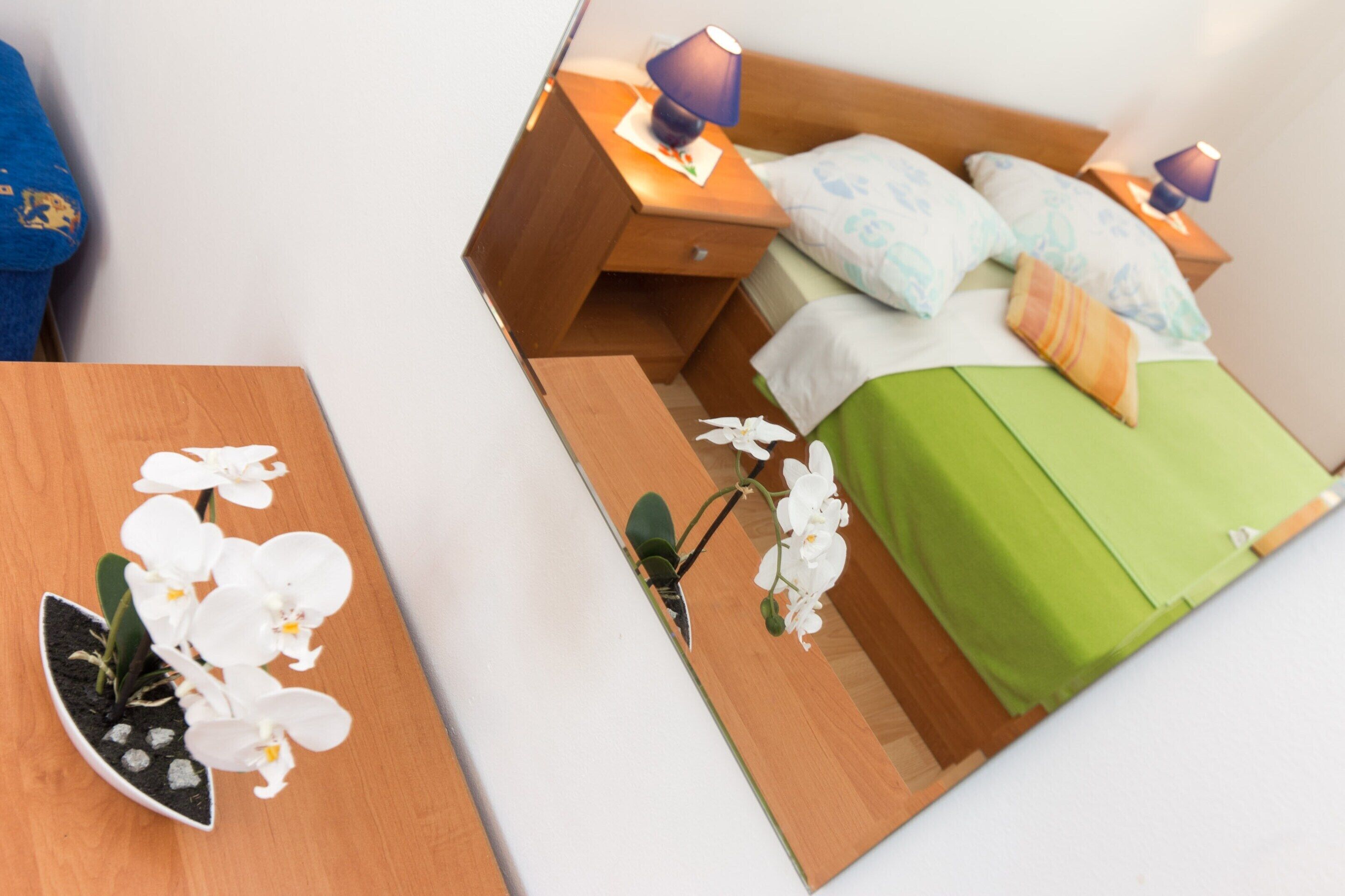 Apartment | 1 bedroom, individually furnished, bed sheets