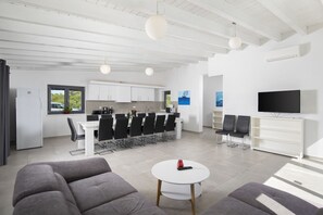 Fernseher, DVD-Player