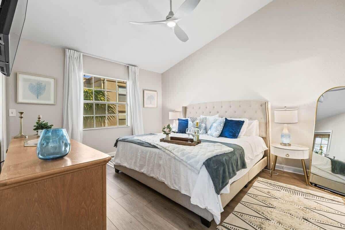 3 bedrooms, iron/ironing board, WiFi