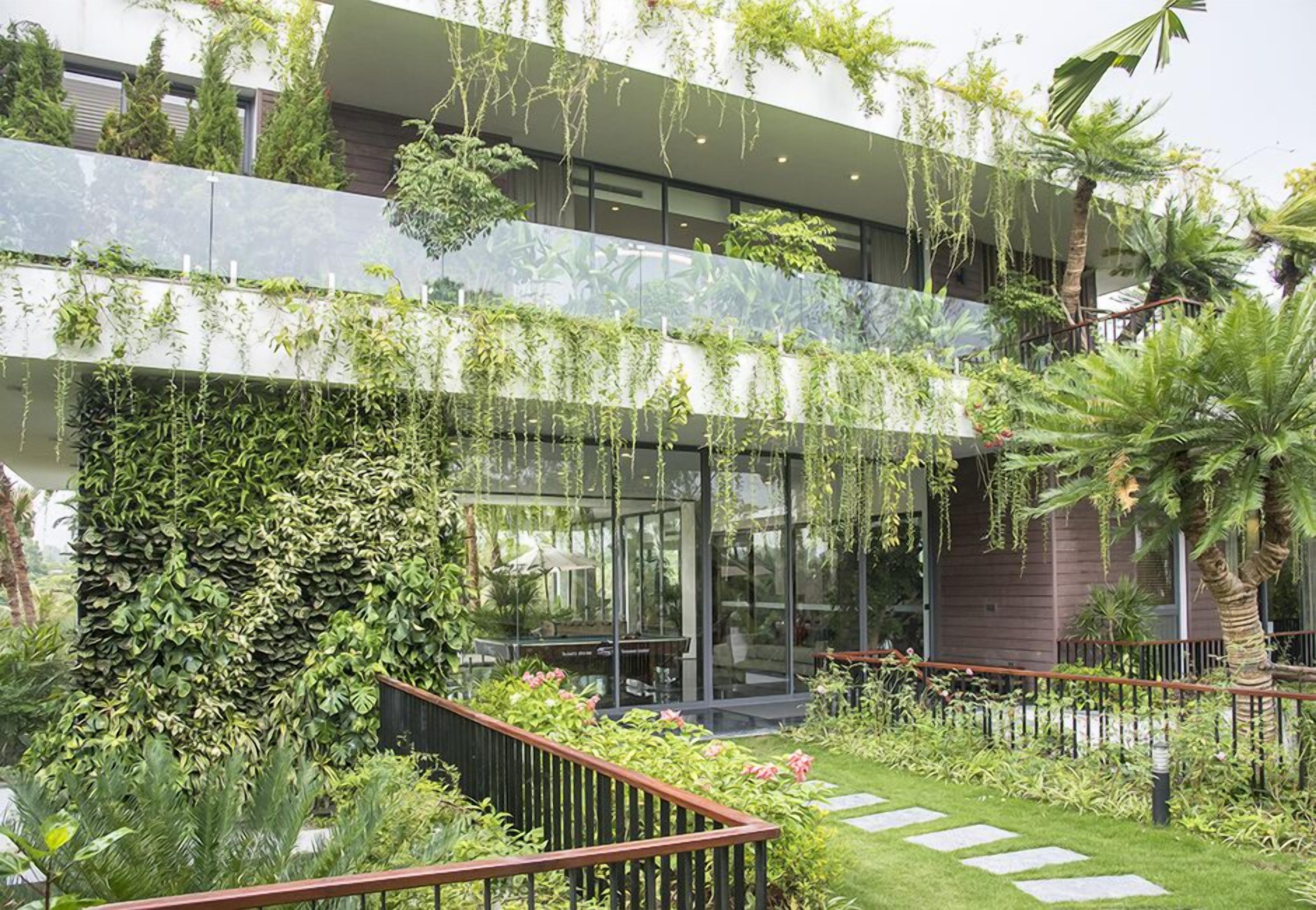 Villa de lujo | Zona de estar | Smart TV de 50 pulgadas con canales por cable