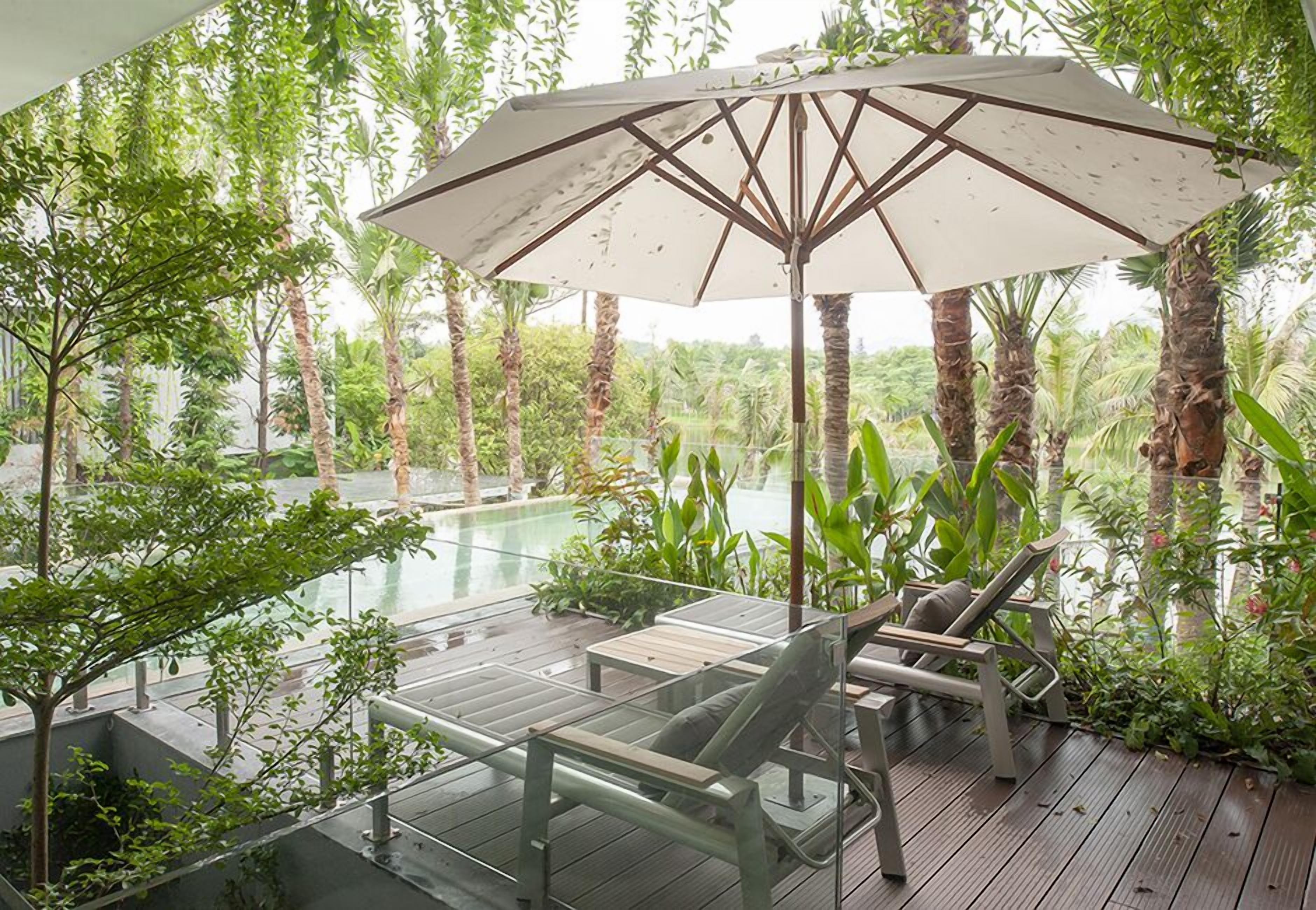 Luxury Villa | Terrace/patio