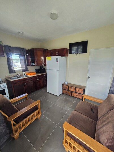Charming 1-bedroom apartment with WiFi, AC in superb St. George