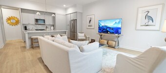 Bay St Louis, POOL, Walk to beach, Pet Friendly 9