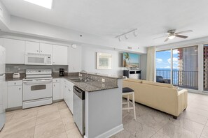 Fridge, microwave, oven, stovetop - Beachfront condo w/ pool & attraction perks (Panama City Beach)