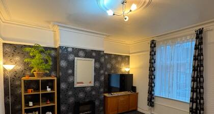 Kimberworth\Meadowhall Jnc 33/34 *Contractors*