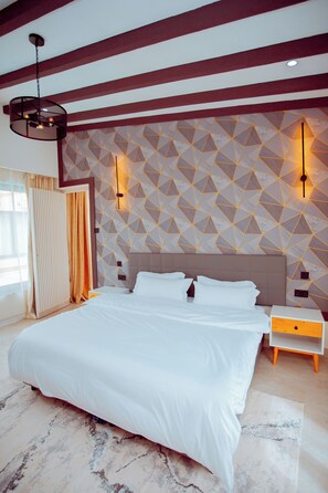 2 bedrooms, laptop workspace, soundproofing, free WiFi - Phelgone Nanyuki (Nanyuki)