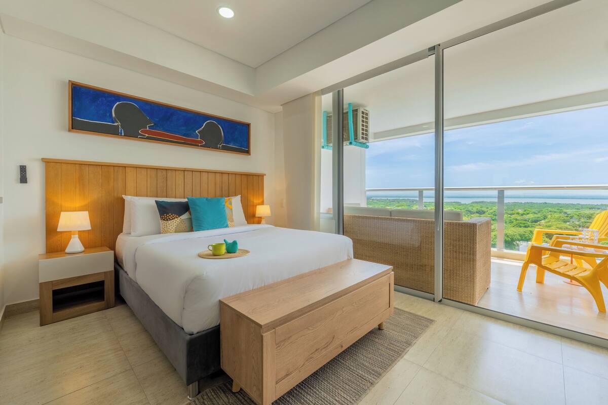 Studio (1034) | Select Comfort beds, in-room safe, WiFi (free), individually decorated
