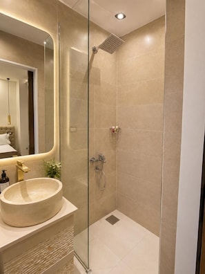 Bathroom - New White Pyramids Inn (Giza)
