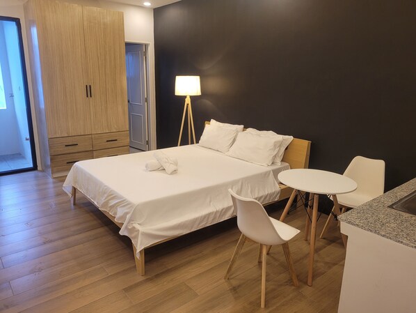 1 bedroom, WiFi, bed sheets