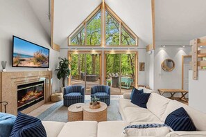 Unclassified image, 5 of 51, button