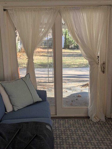 Charming Cottage in Long Branch Near Beach