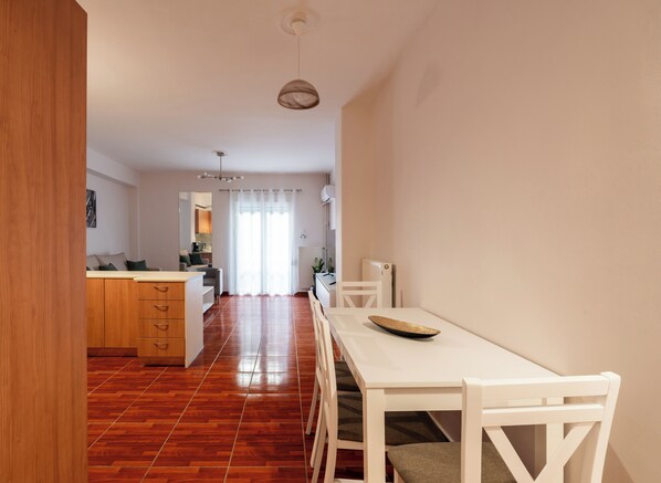 Apartment, Balkon | Eigene Küche | Wasserkocher mit Kaffee-/Teezubehör, Wasserkocher, Toastergrill